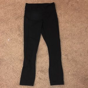 Lululemon cropped aspire leggings